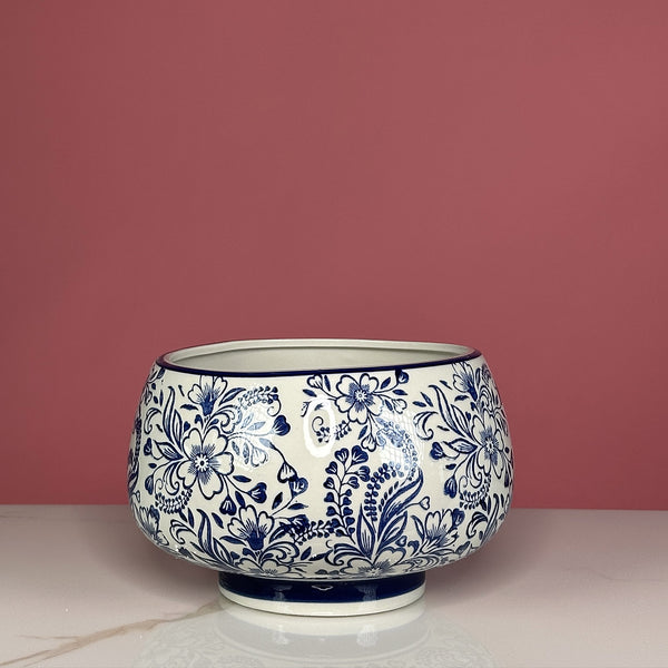 Ceramic vase