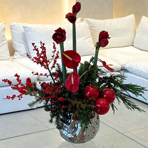 Christmas & New Year Festive Arrangement Red Sculptural Winter