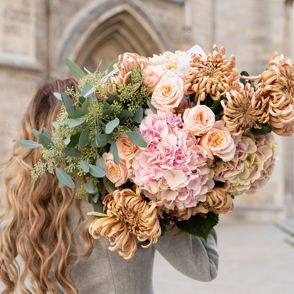 Ethereal Harmony -romantic bouquet of long-stemmed roses – elegant floral expression by Flower Power