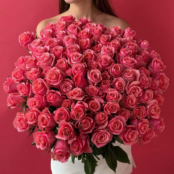 Bouquet of deep pink roses Bold Rose