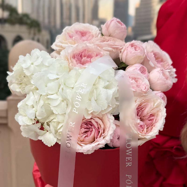 Blush Affair – elegant bouquet of blush long-stemmed roses – romantic floral gift by Flower Power