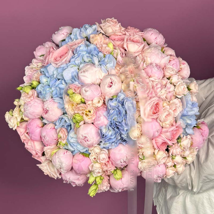 Diamond Petals – luxury rose bouquet in brilliant white tones – flower shop Flower Power