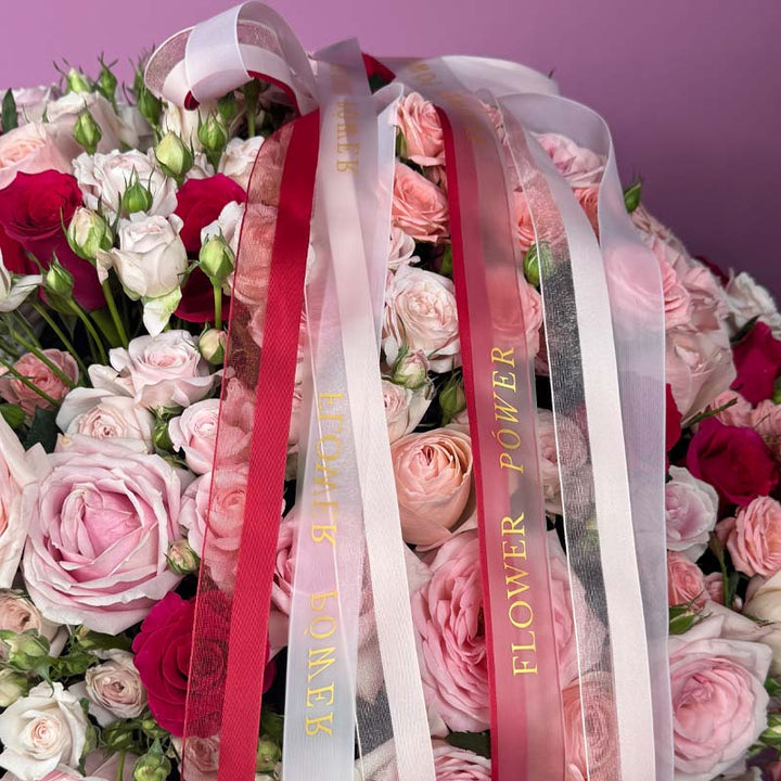 Amber Dusk – warm rose bouquet in golden and peach tones – blooms by Flower Power