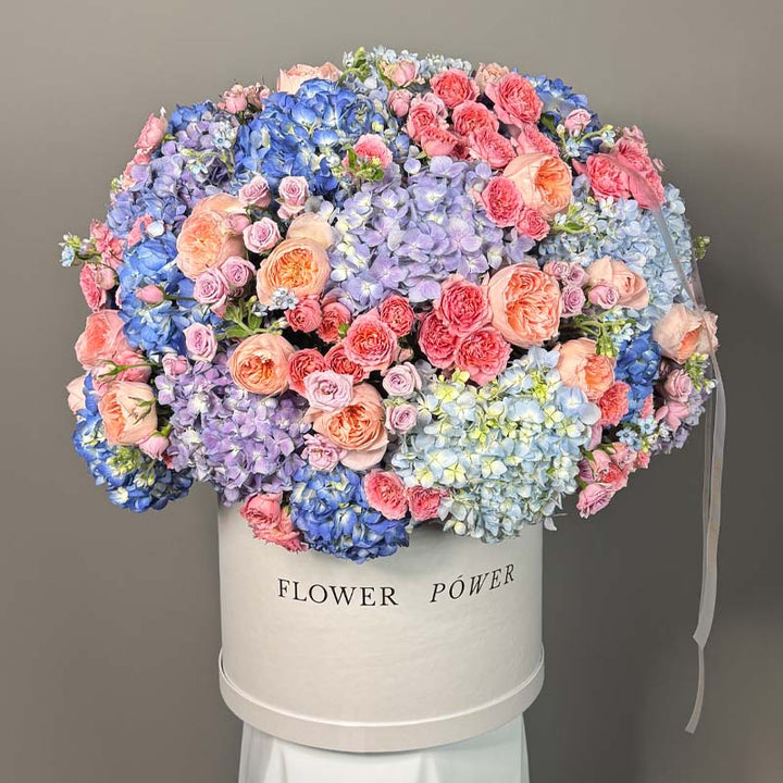 Royal Bloom - romantic bouquet of long-stemmed roses - elegant floral expression by Flower Power